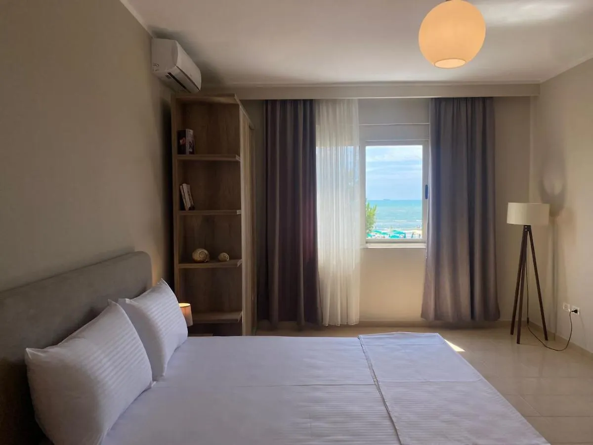 Rumar Hotel Durrës 3*,